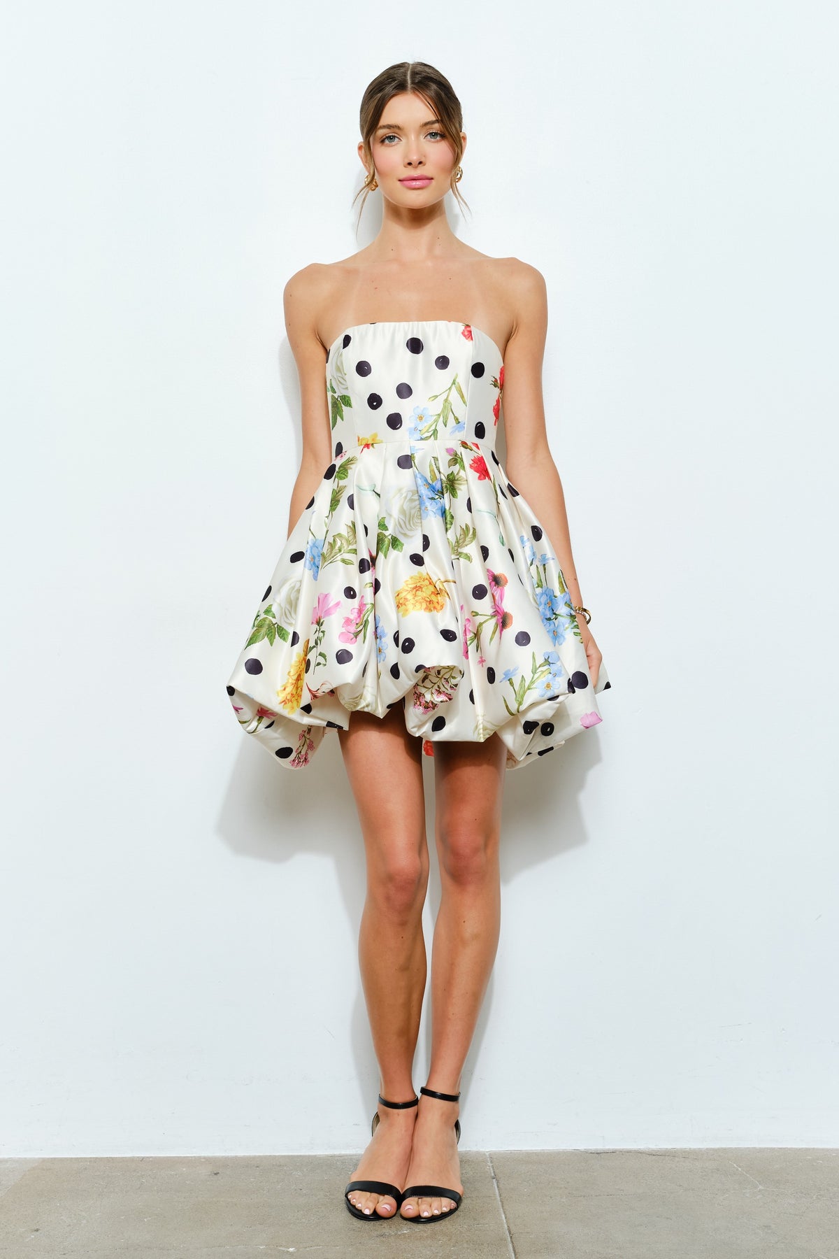 Robe Pretty Guest